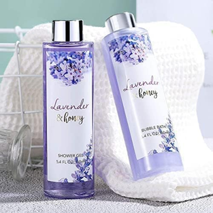 BODY & EARTH 8 Piece Lavender Spa Gift Set – Bath and Body Pamper Set for Women
